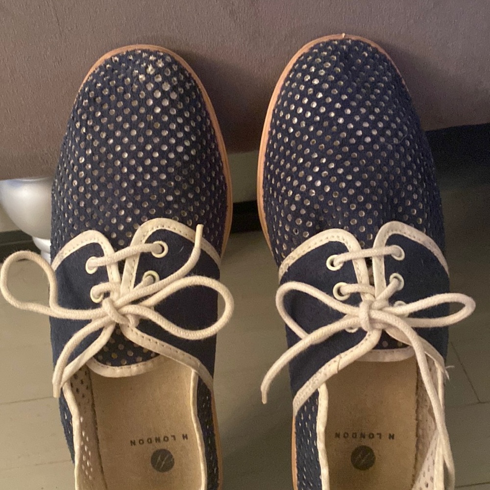 Super soft casual blue suede casual stylish sneaker shoes.